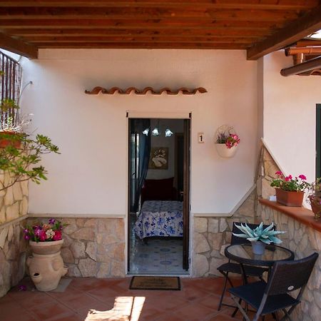 B&B Appartamenti L'Anfora Sperlonga Extérieur photo